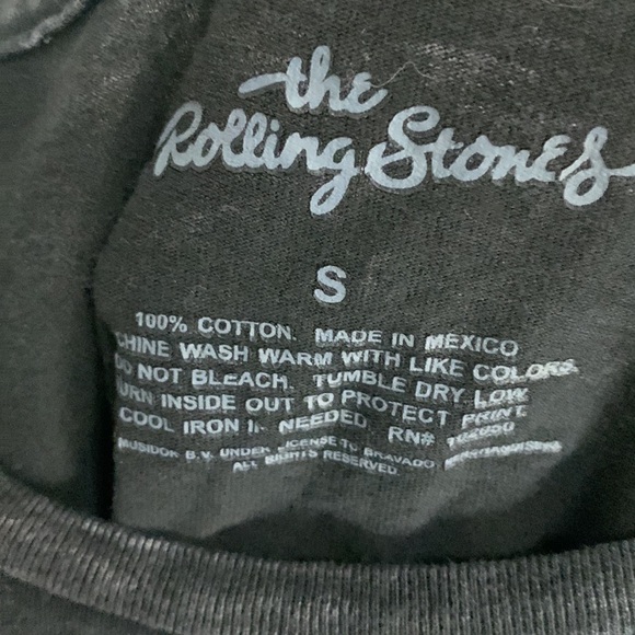 ❤️❤️Rolling Stones Acid Washed T-shirt Size Small - Picture 2 of 3
